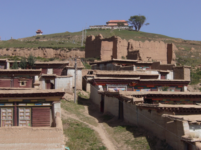 monks' small terrace houses at Khangmar Monastery